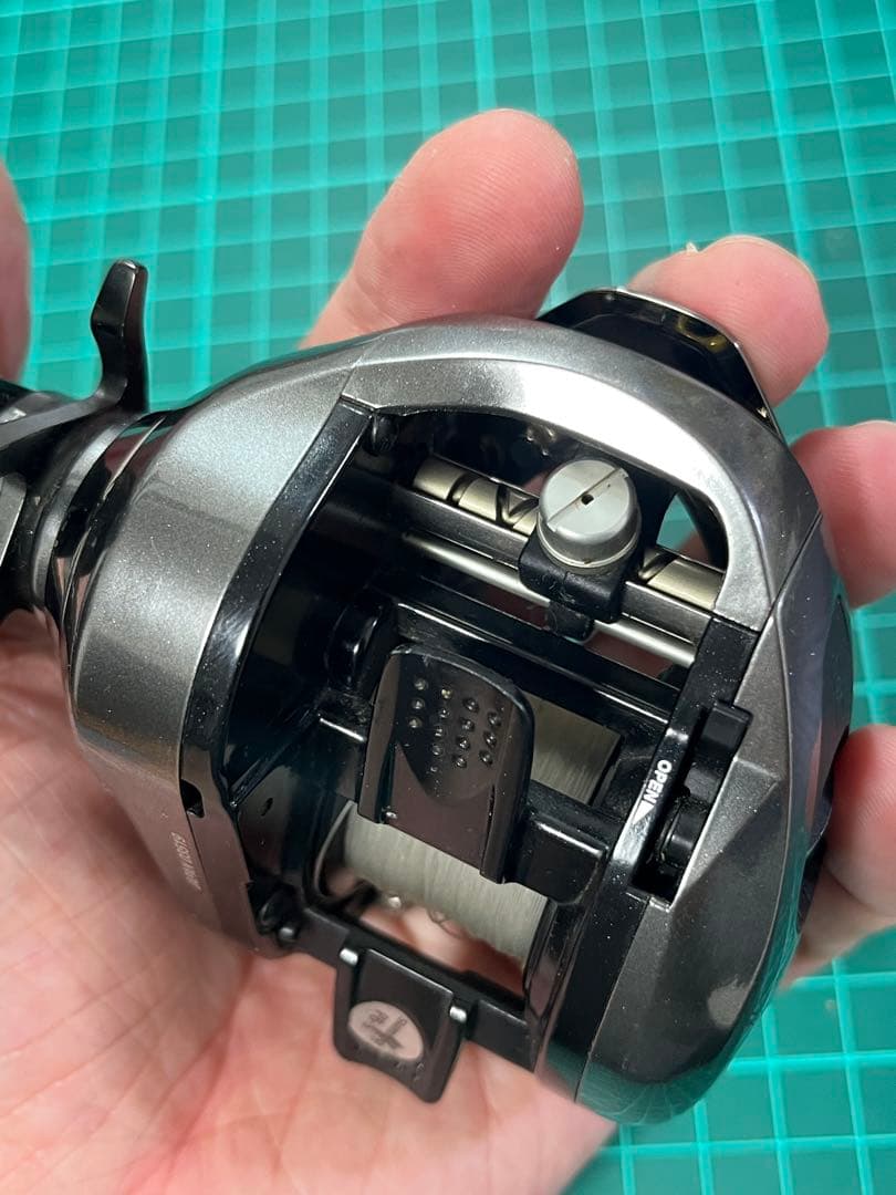 シマノ　16アンタレスDC HG 右ハンドル☆早い者勝ち☆釣り引退☆処分品☆