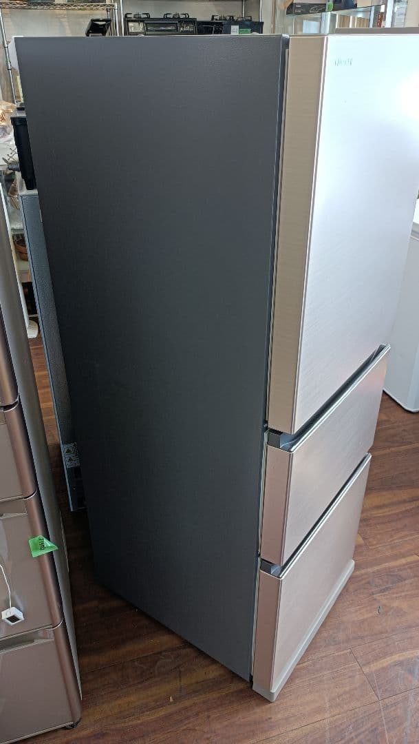 HITACHI R-27NV 冷蔵庫 265L　2021年　設置込み