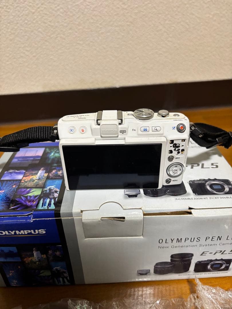 Olympus E-PL5 ミラーレス一眼カメラ