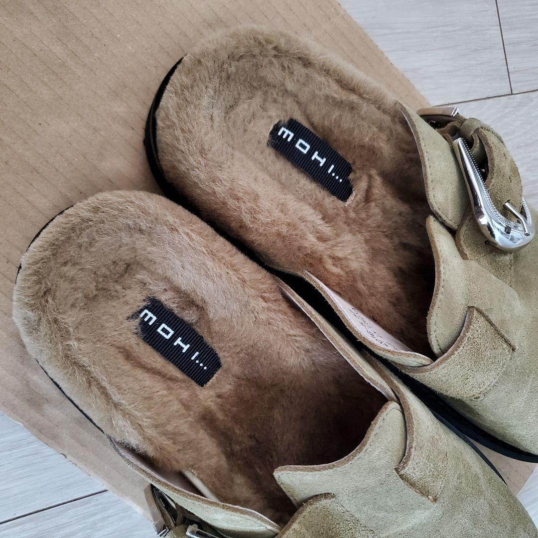 ゆう【MOHI…】スエードビッグベルトボストンサンダル