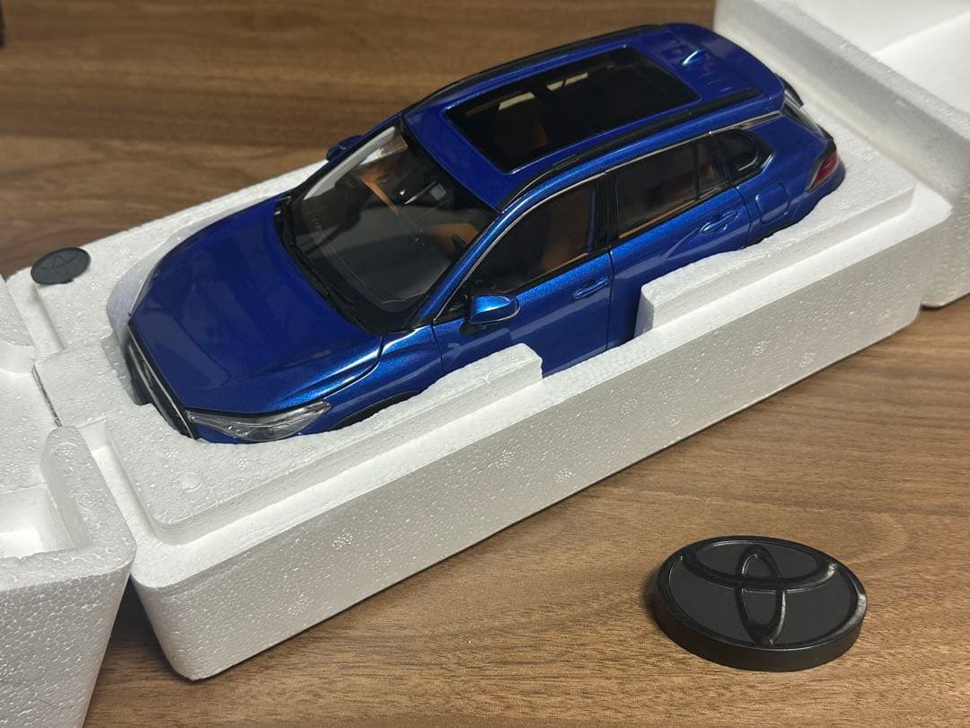 1/18 トヨタ カローラクロス