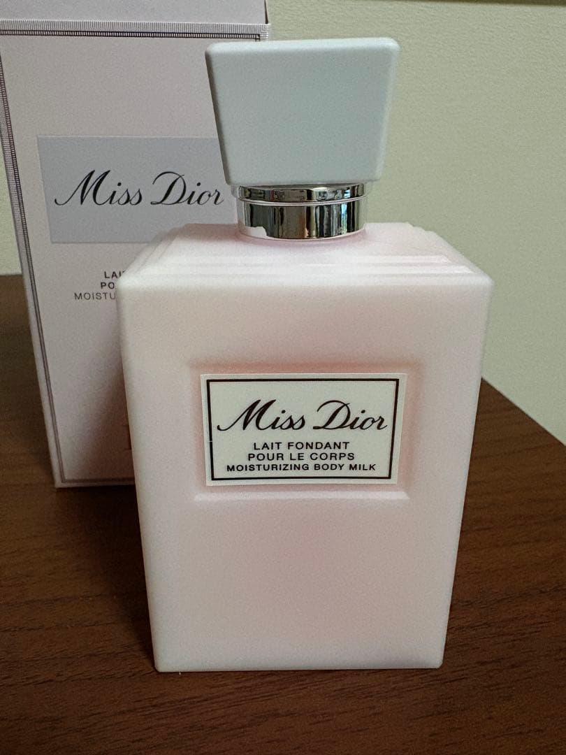 Miss Dior ボディミルク200ml【新品】