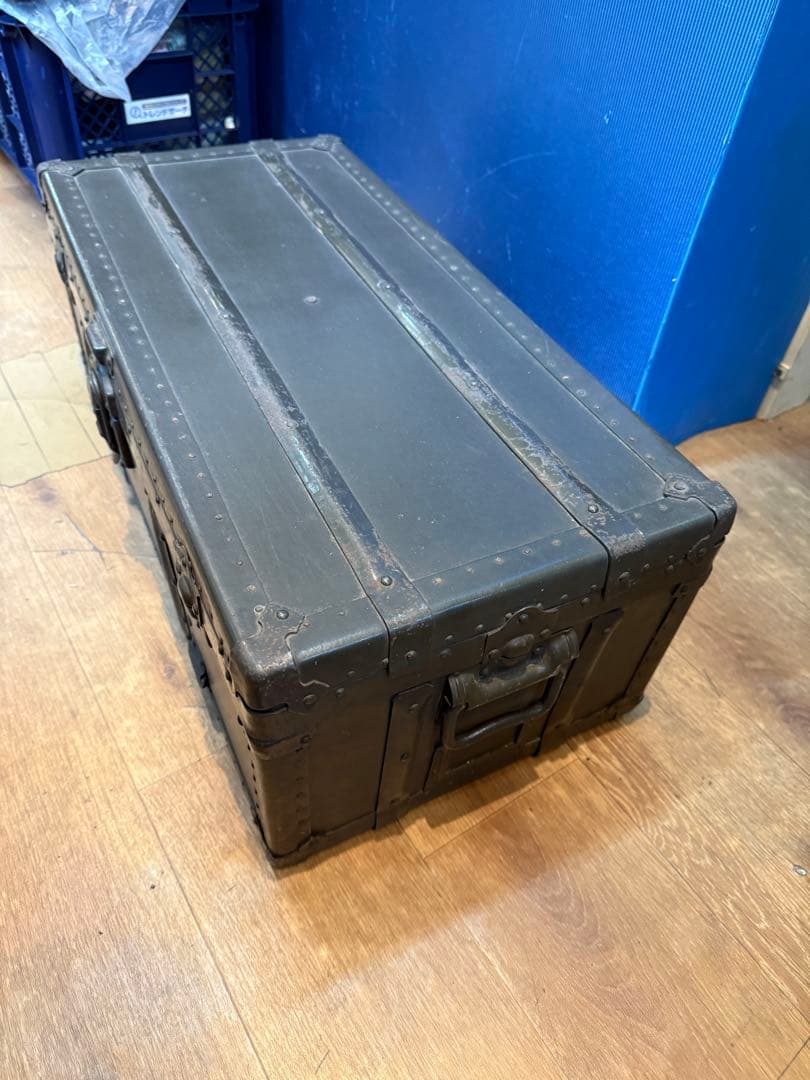 旧日本軍？　アンティーク　古い　トランク　　ミリタリー