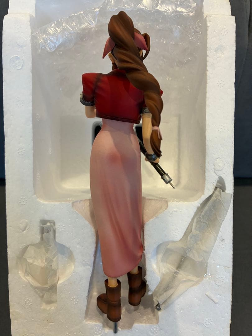 【激レア】 FF7 エアリス コールドキャスト コトブキヤ ARTFX 完成品