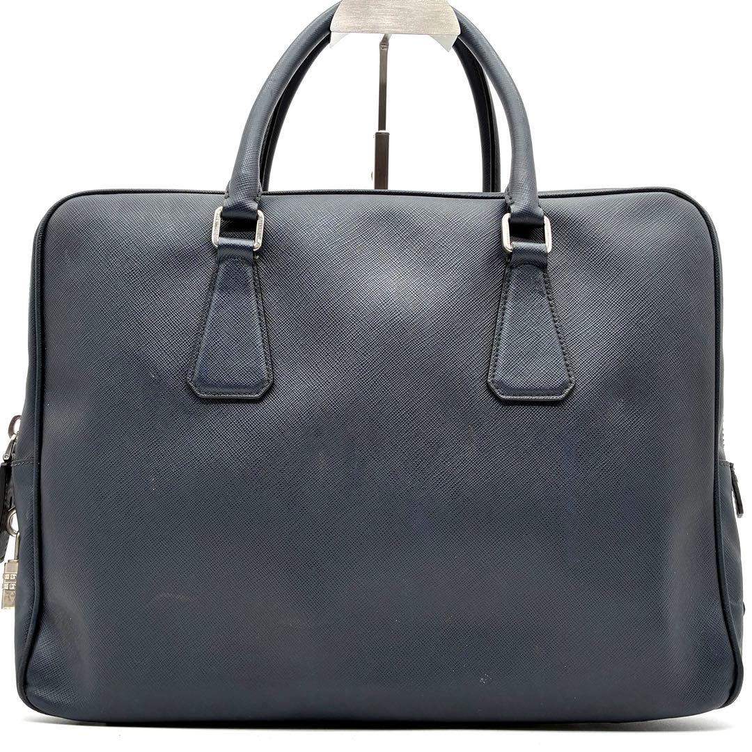 美品 プラダ ビジネスバッグ サフィアーノレザー 三角ロゴ A4可 ネイビー