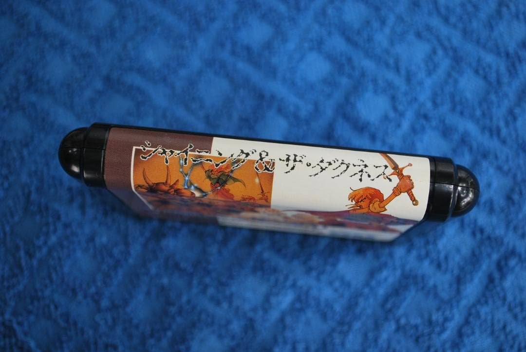 メガドライブソフト中古動作品「シャイニング＆ザ・ダクネス」です。