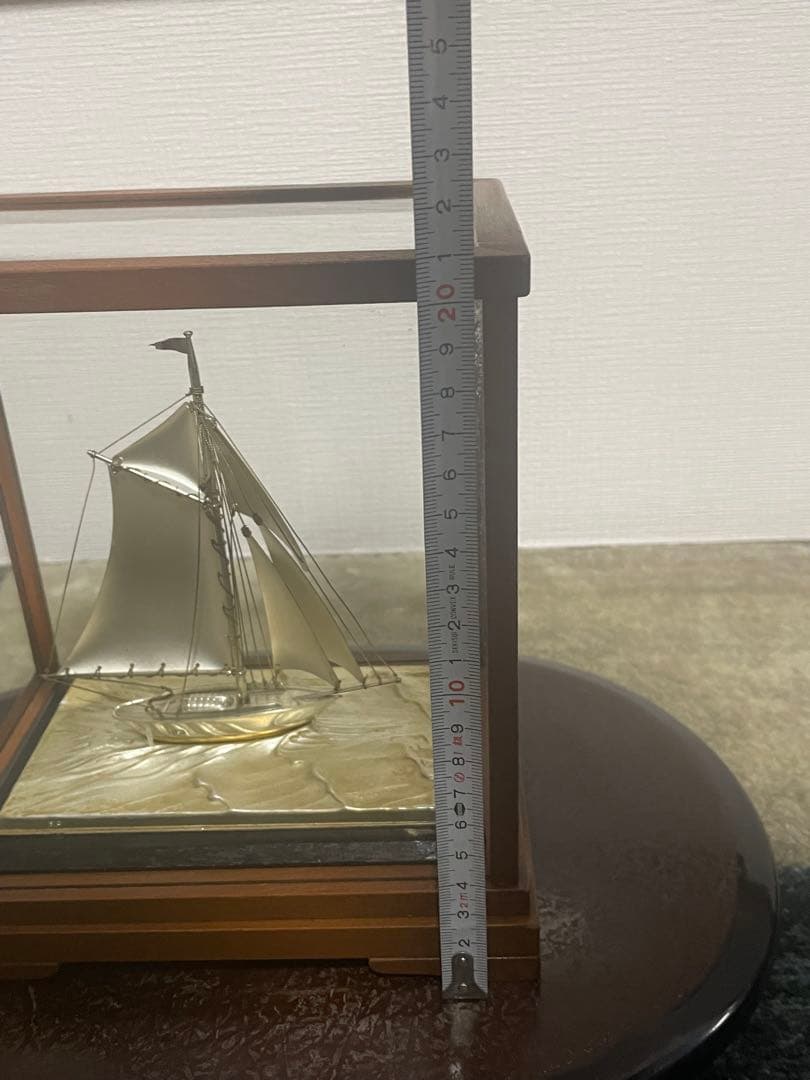 純銀製帆船ガラスケース付