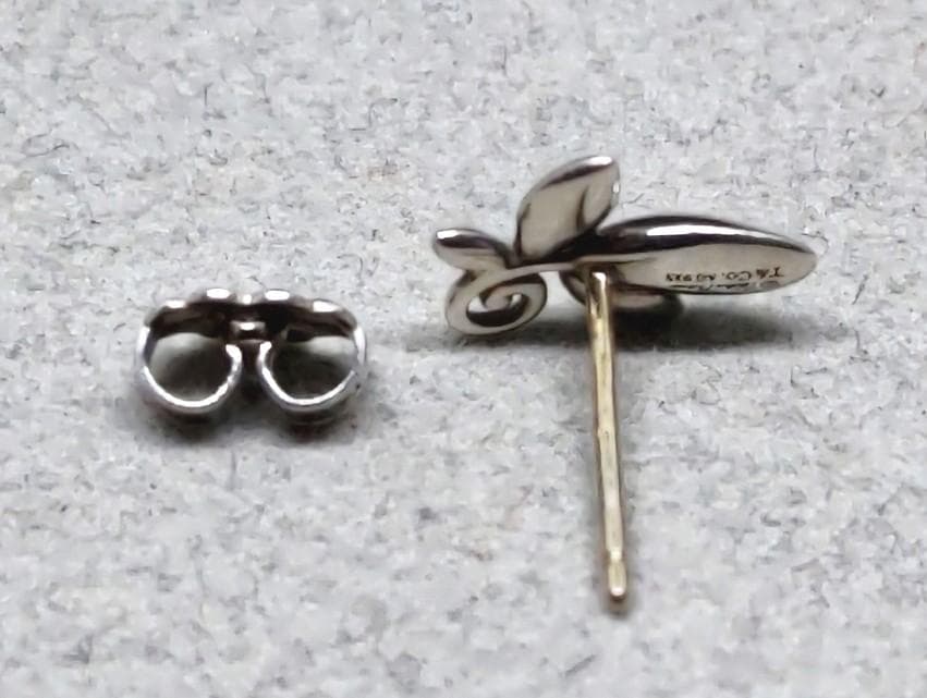 ティファニー　Ag925　オリーブリーフ　ピアス　片耳用　40514