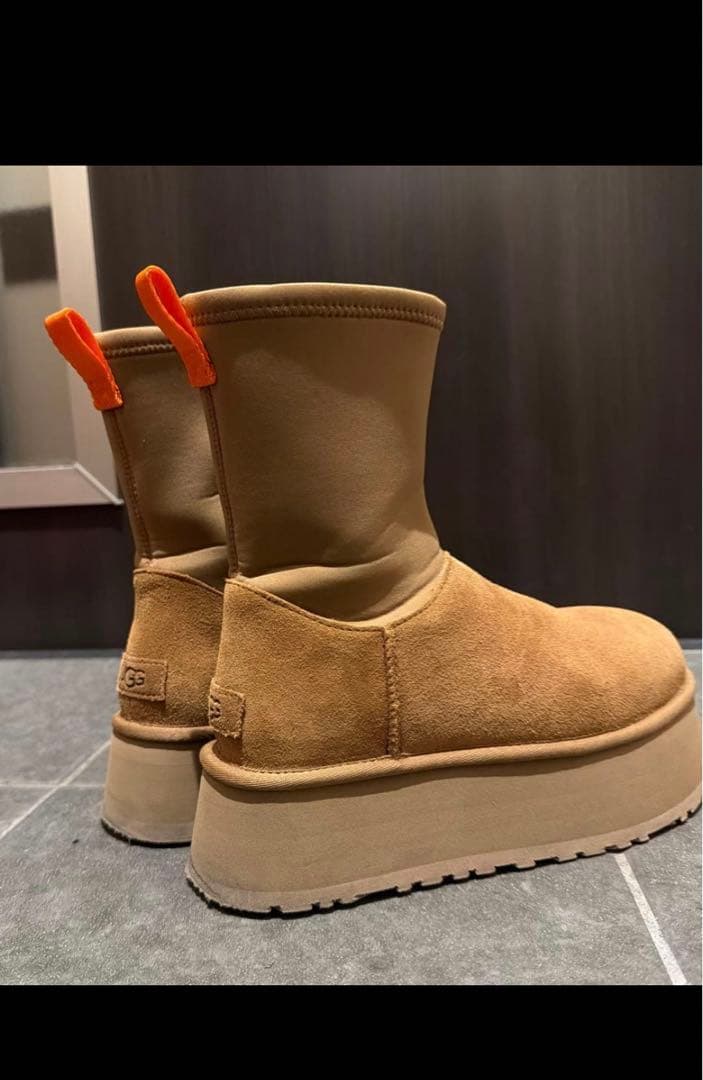 靴 UGG CLASSIC DIPPER CHESTNUT