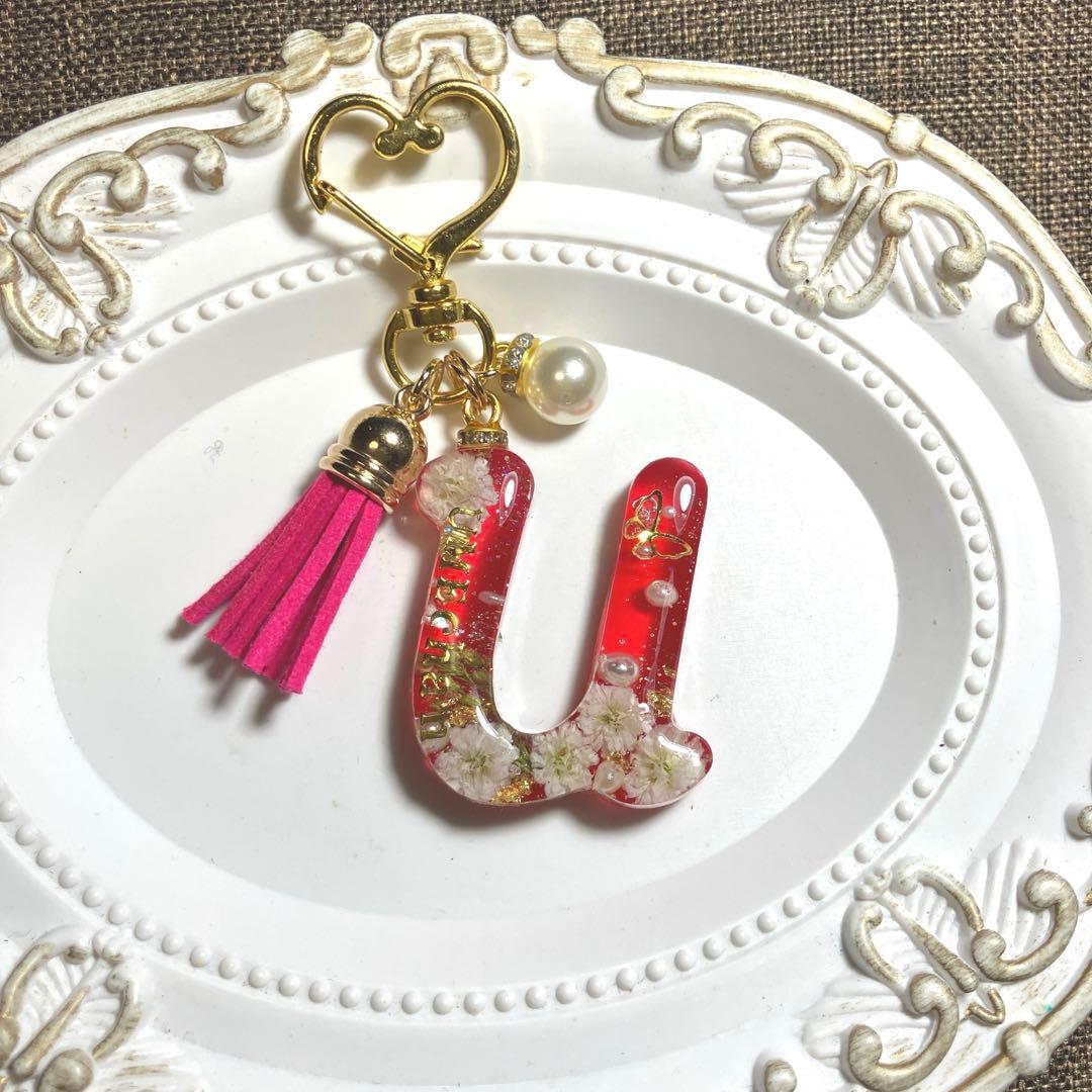 お花のイニシャルキーホルダー♪