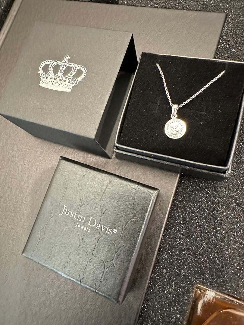 清春　黒夢　MARDIGRAS 詩集　SADS ネックレス　香水