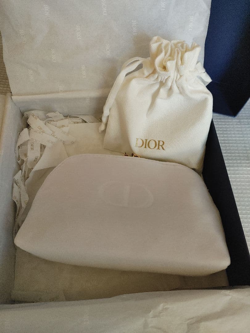 ディオールスノーホリデーコレクション