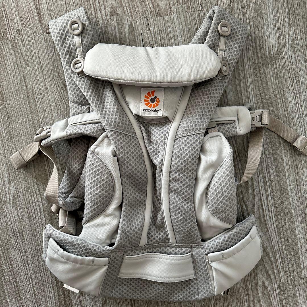 エルゴベビー・ベビーキャリア OMNI Breeze