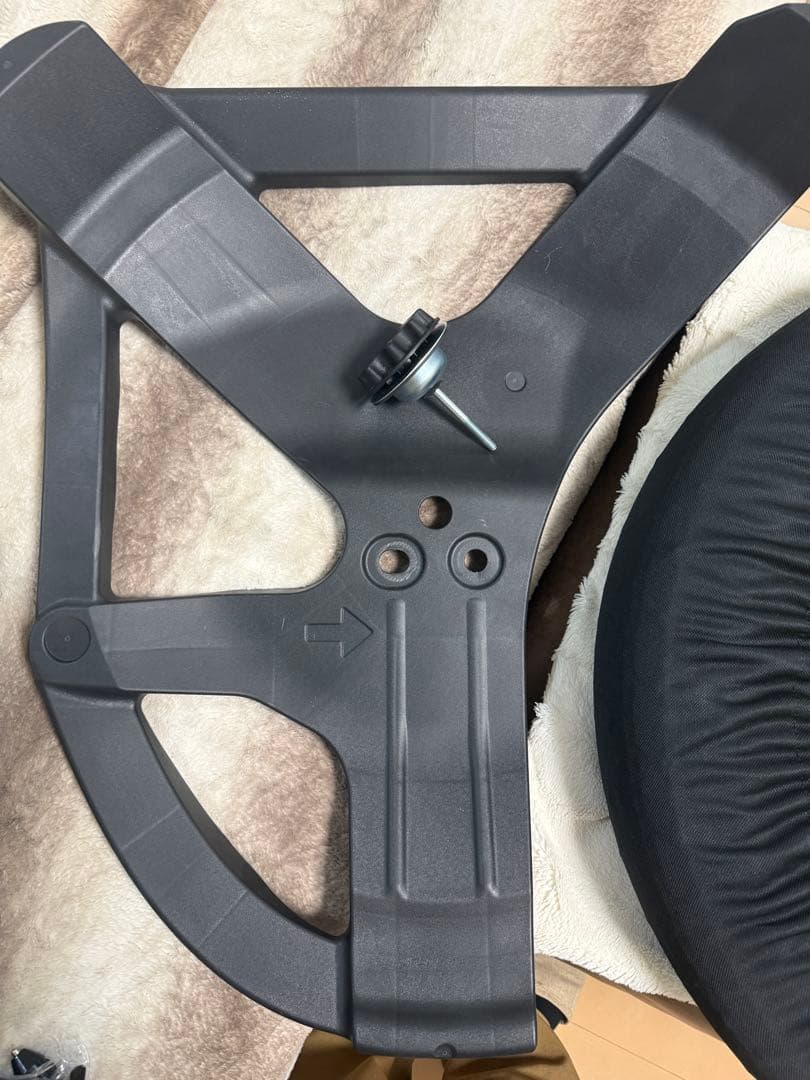 ヴェルファイア30系　メーカーOP スペアタイヤ　取付台座付き