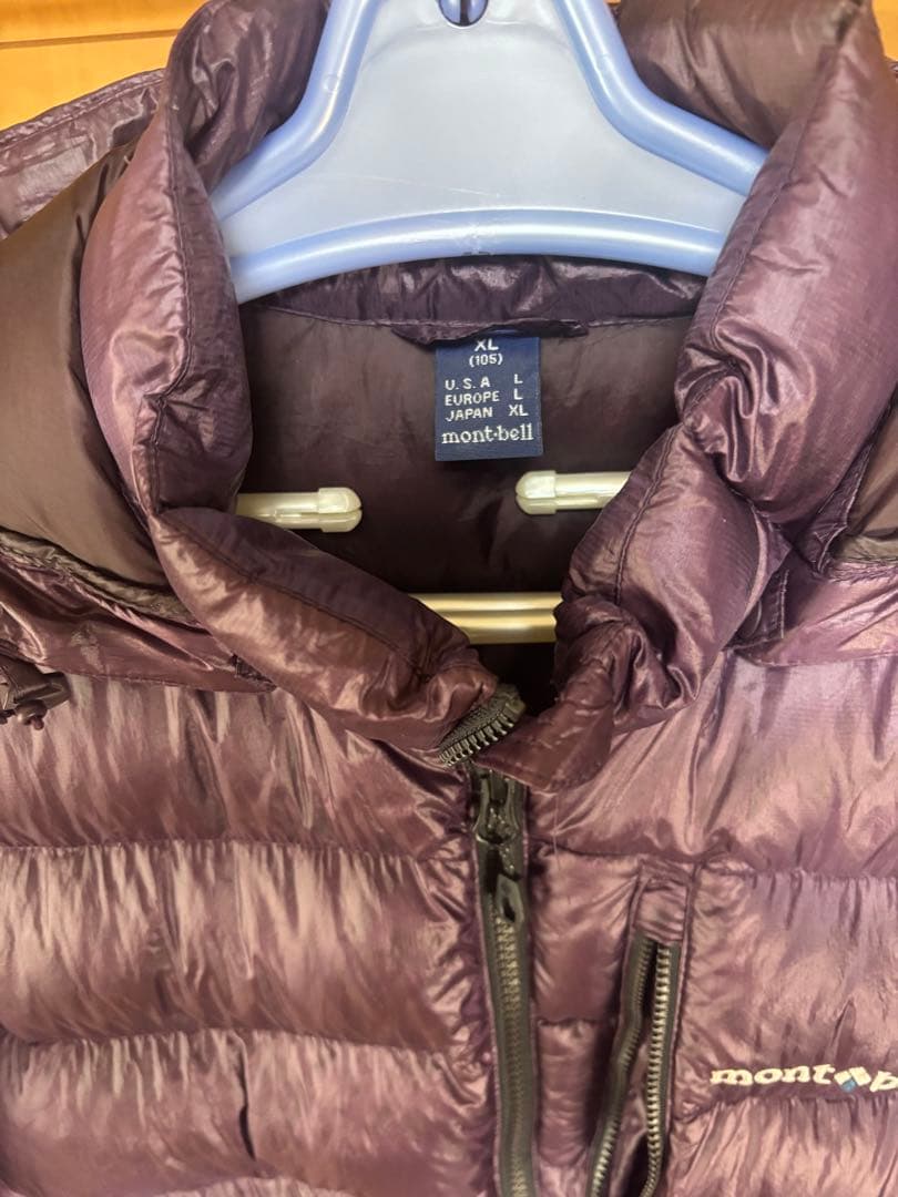 人気　mont-bell パープル　ダウンジャケットXLサイズ　防寒