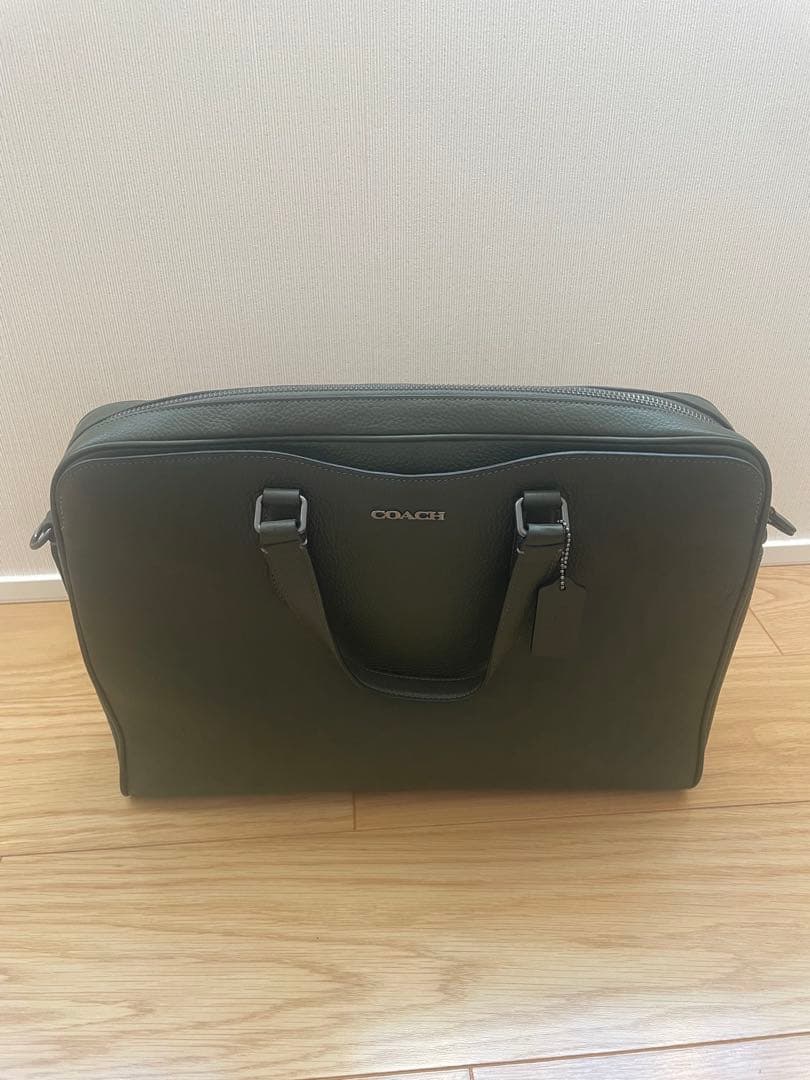COACH ダークグリーン ビジネスバッグ