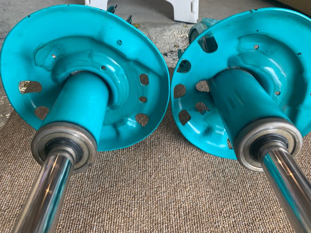 ヤリスカップカー用Fストラット左右