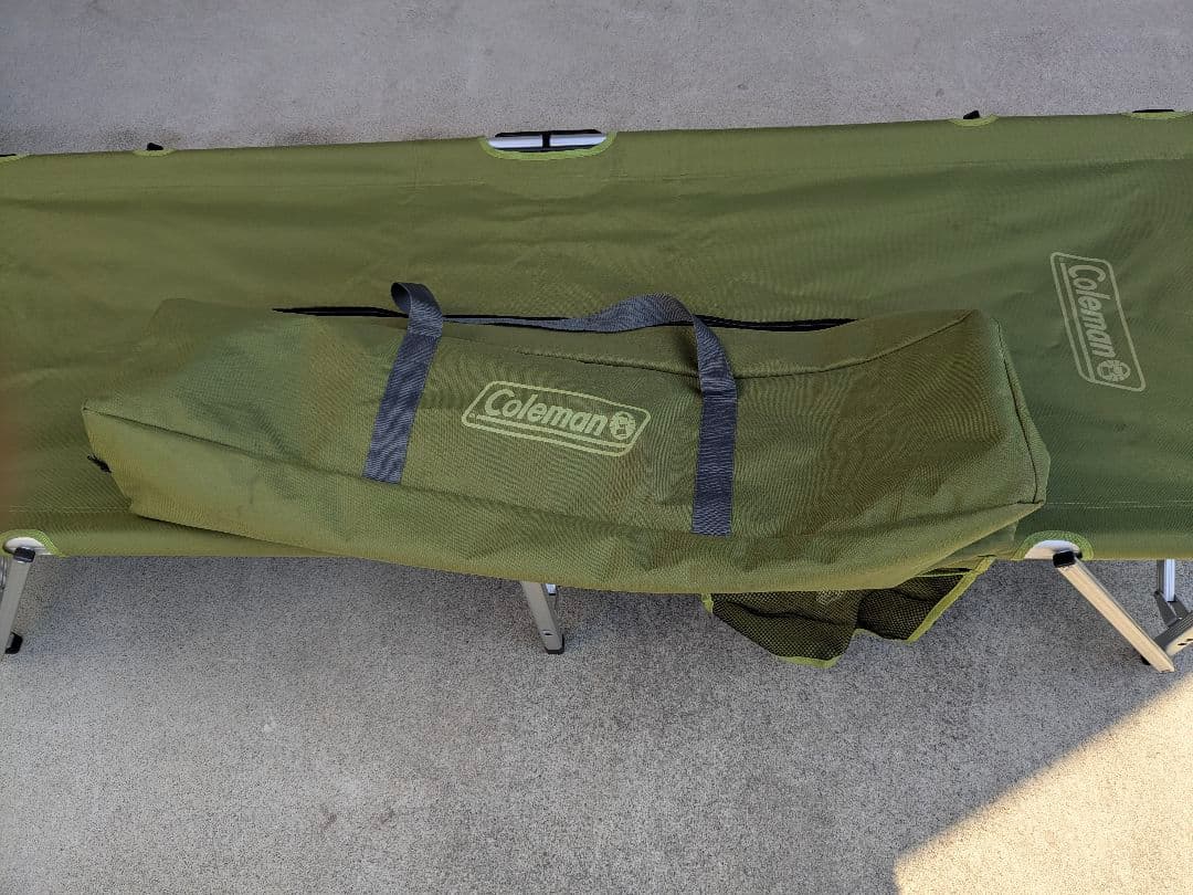 Coleman 　パックアウェイコット　ベンチ　ベッド　椅子