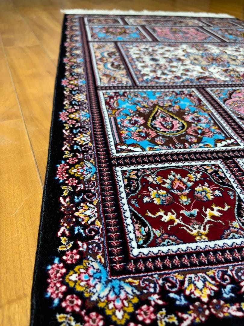 最高級ペルシャ絨毯 シルク イラン産 クム 60×90cm 122万ノット