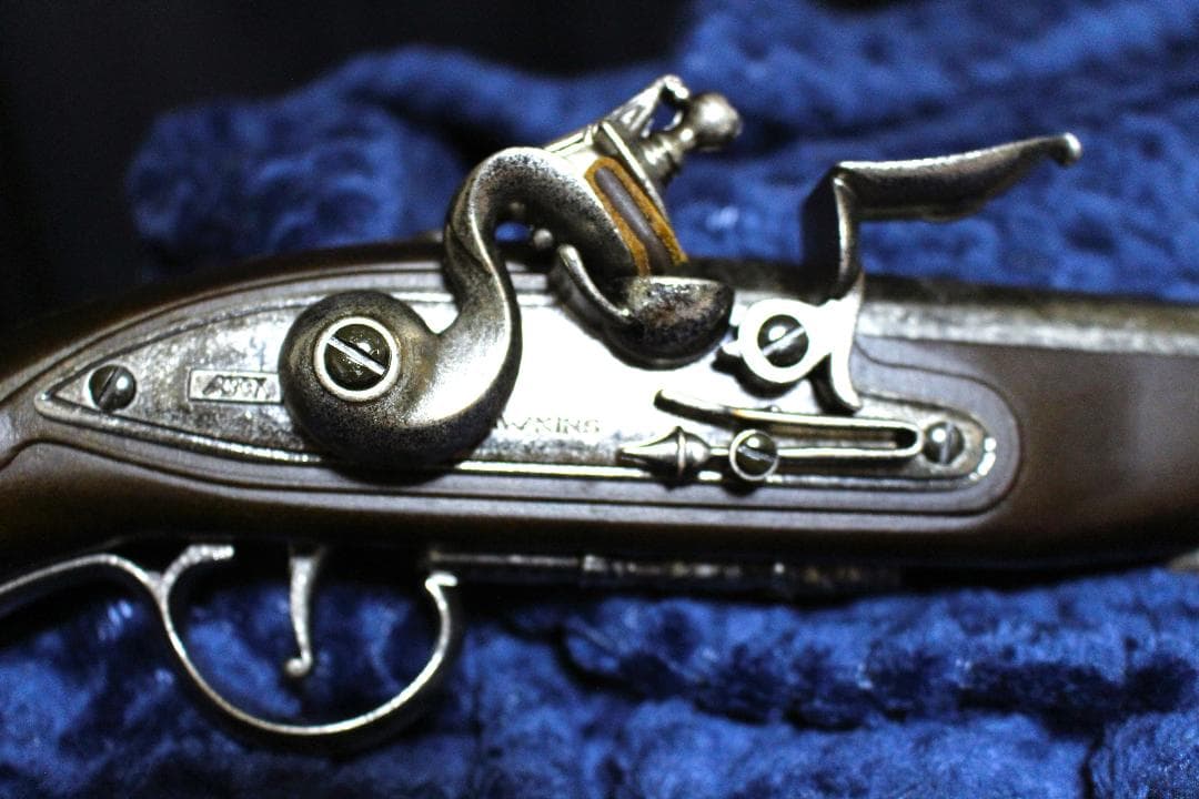 K.T.Wフリントロックピストル