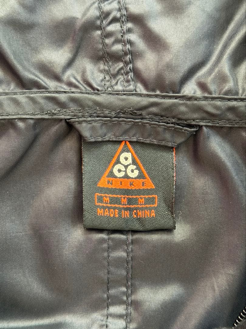 90's NIKE ACG ナイロンアノラック 刺繍ロゴ ブラック