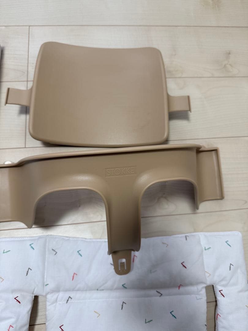 ストッケ　トリップトラップ　ベビーセット　トレイ　ハーネス　STOKKE