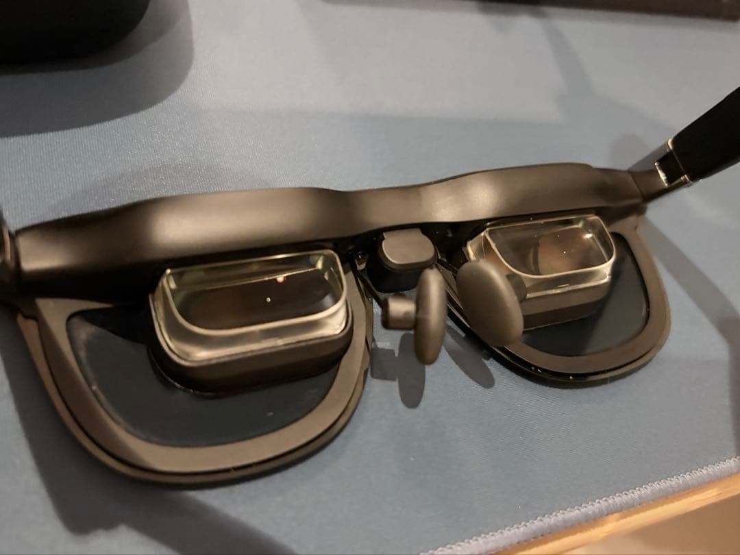 Xreal The One Pro Mサイズ+ Xreal Eyeセット