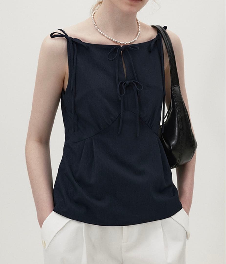 ボートネック フロントリボン キャミソールトップス 【Fano Studios】