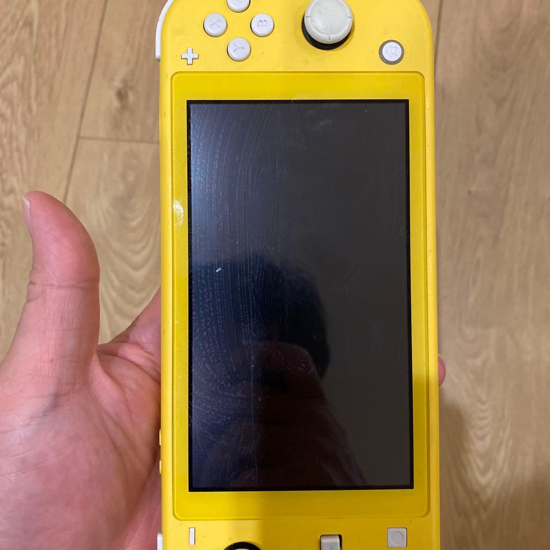 ジャンク　Nintendo Switch Lite イエロー