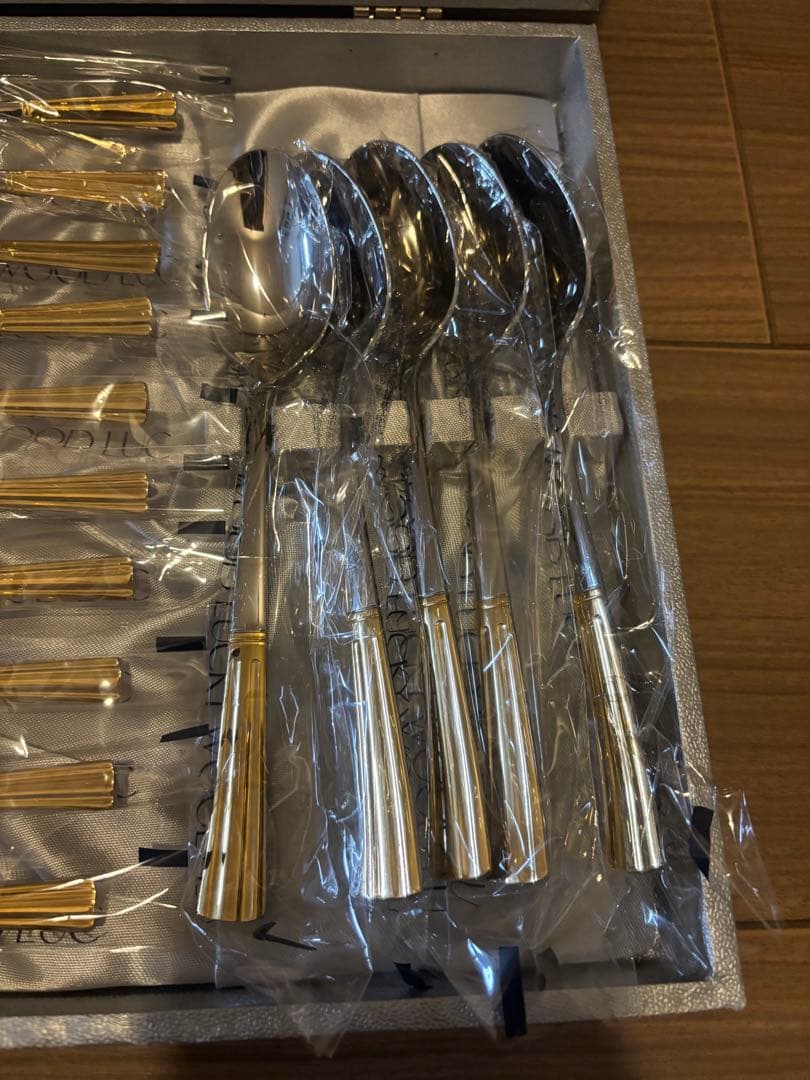 ラッキーウッド　カトラリーセット　金彩　ディナーセット〈25本セット〉