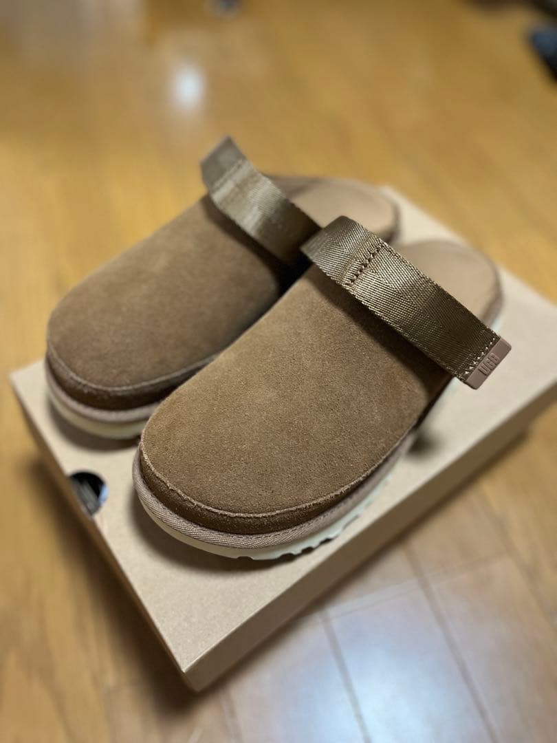 正規品　UGG アグ ゴールデンスター　クロッグ　レディース