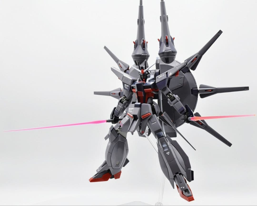 〚 HGCE 1/144 レジェンドガンダム〛塗装済完成品