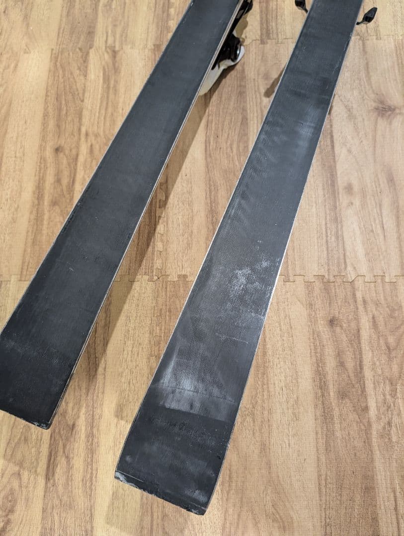 スキー ROSSIGNOL HERO MASTER M21 180cm