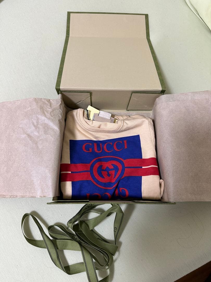 GUCCI ベージュ ロンパース
