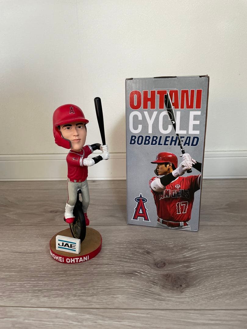 新品　大谷翔平　サイクルヒット記念バブルヘッド
