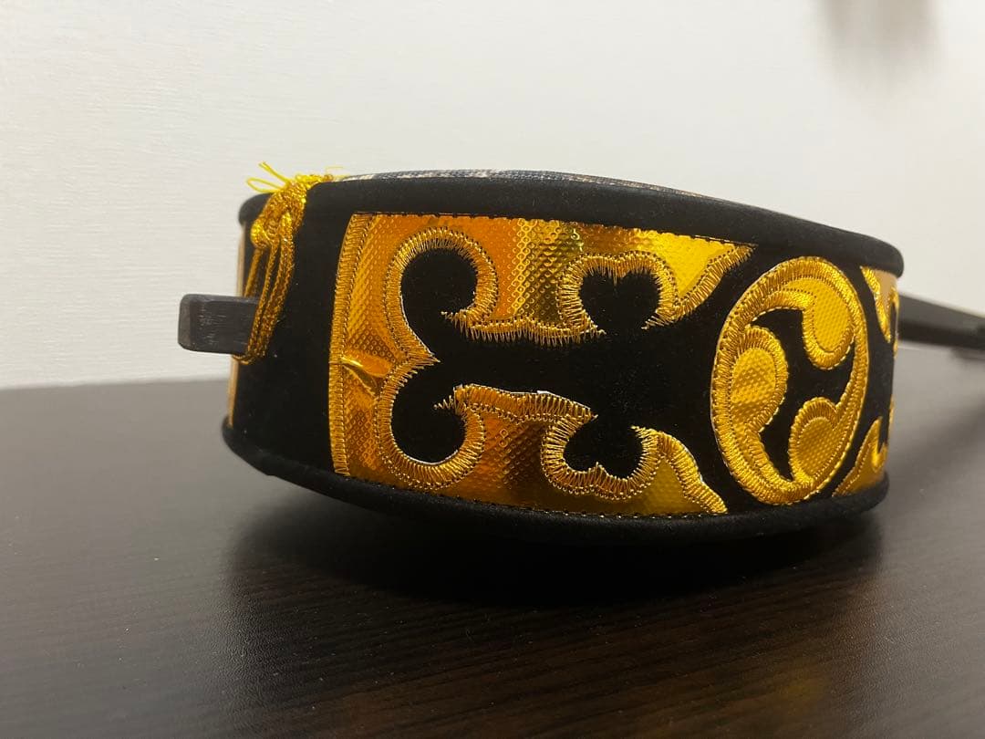 【美品】沖縄 三線 人工皮 和楽器 民謡楽器 沖縄三線