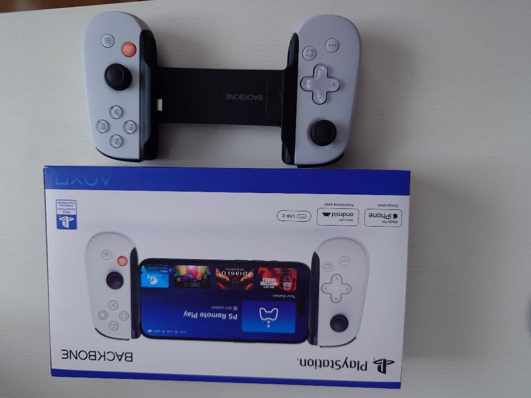 BACKBONE One PlayStationデザイン