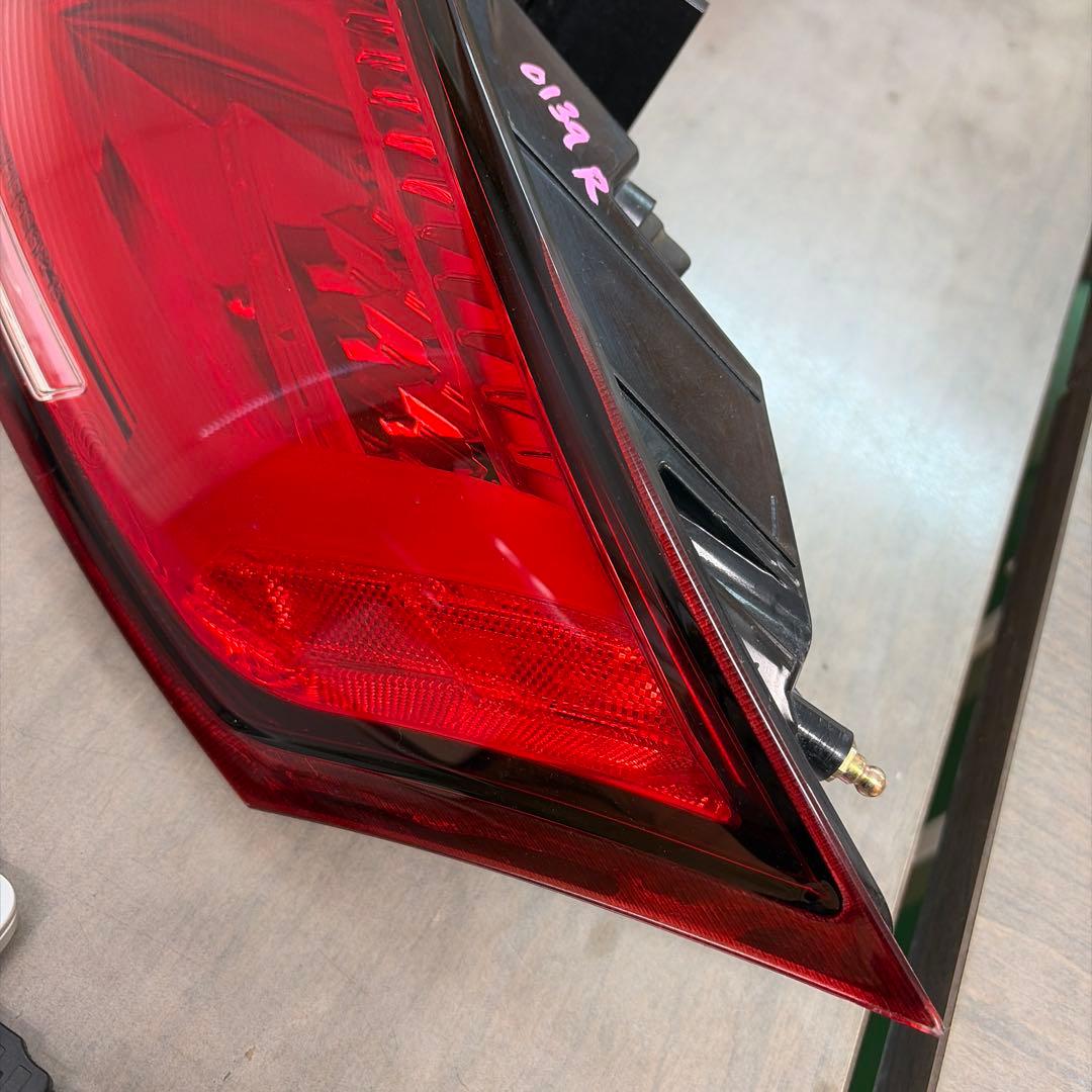 アウディTT Sonar製　テールランプ