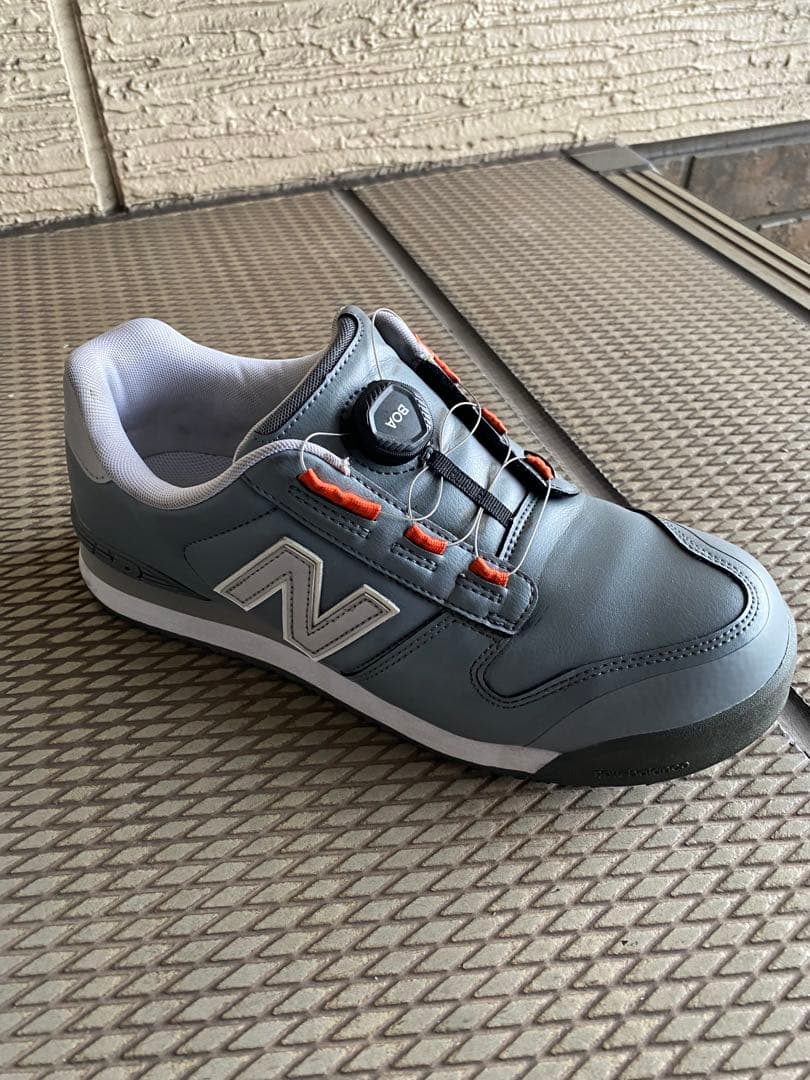 【ニューバランス】（26.5EEE）安全作業靴　グレー　人工皮革　BS-818