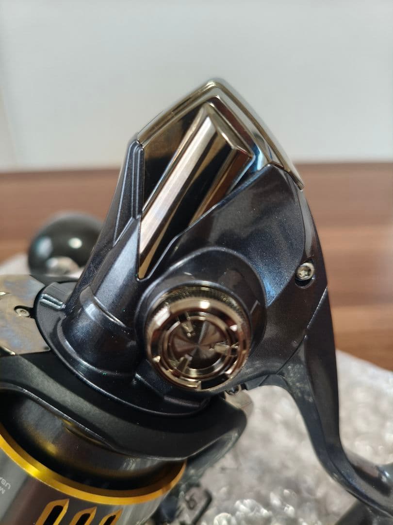 ［極美品］シマノ 15ツインパワー SW 6000HG