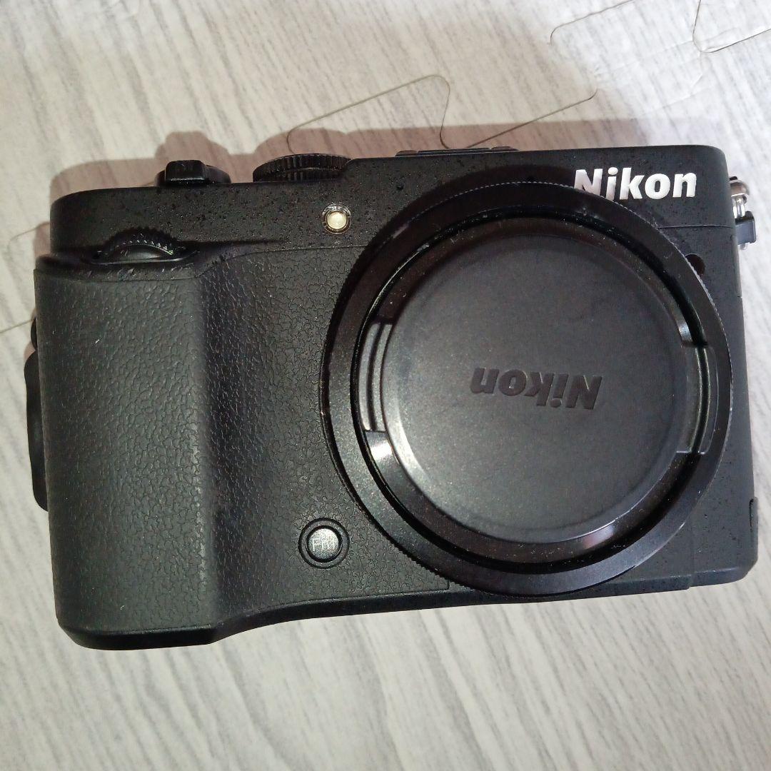 NIKON　COOLPIX　P7700