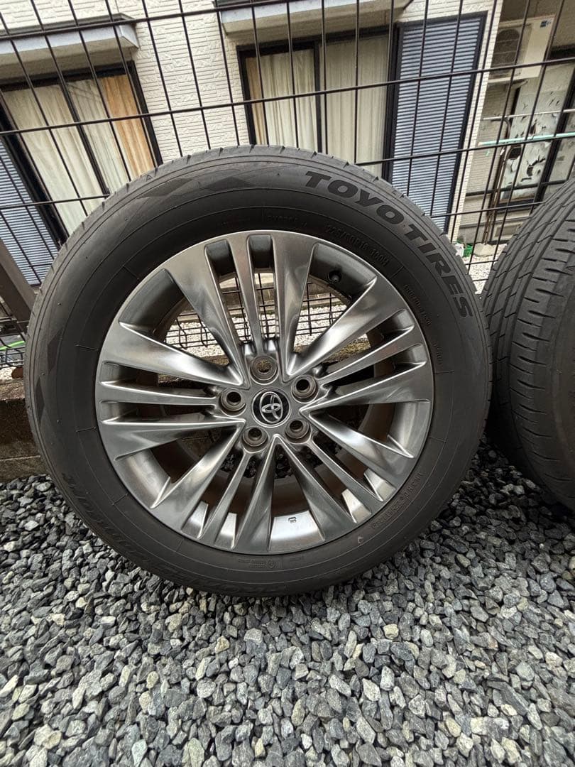 アルファード40系18インチ純正タイヤホイールセット 美品