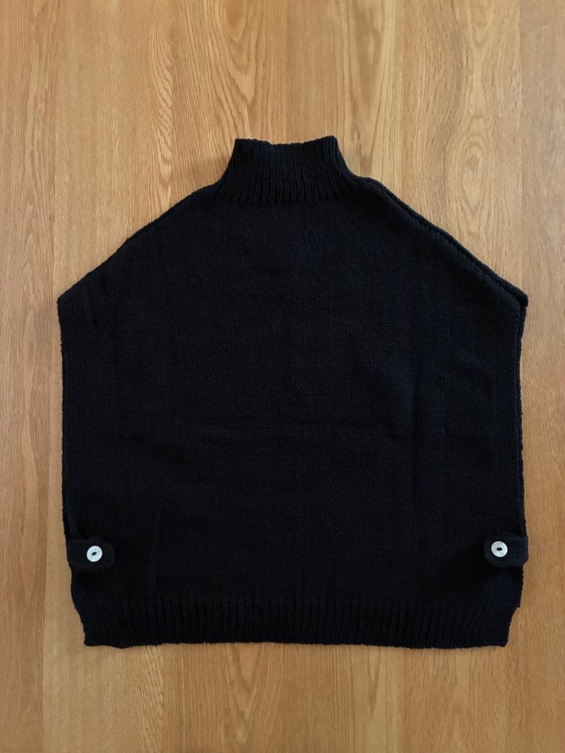 【新品試着のみ】utilite ペルーニットベスト　黒