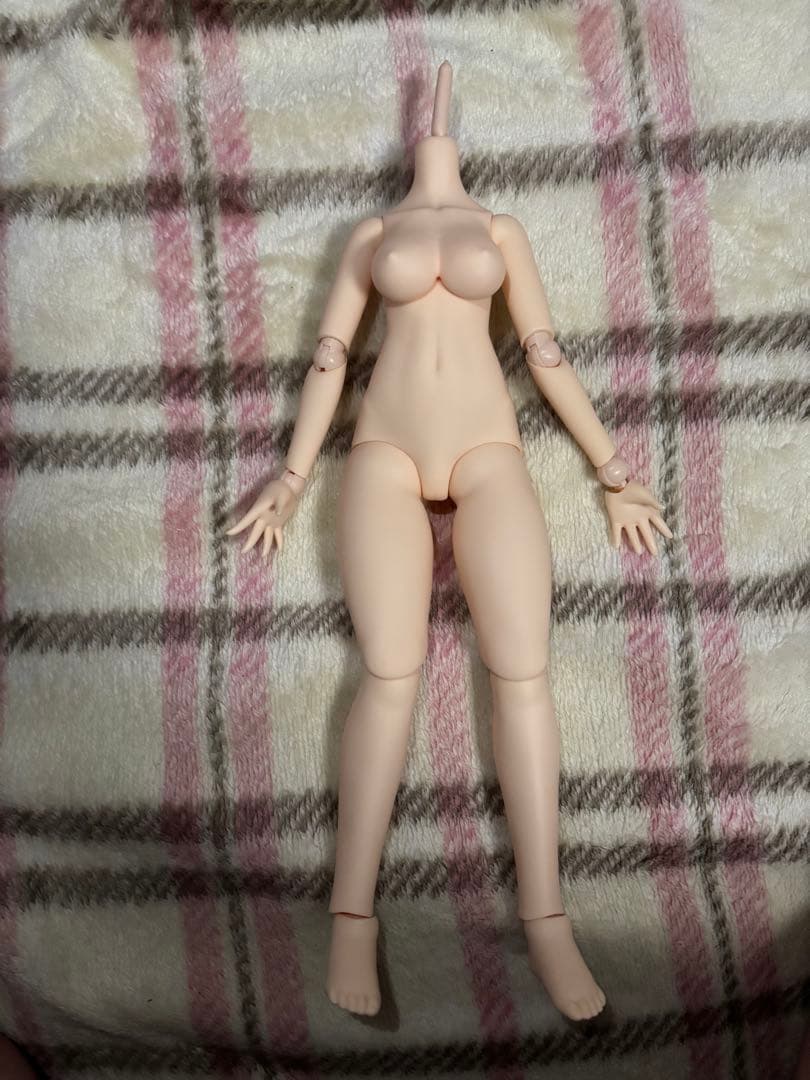 imomodoll 1/4 普通肌、セミホワイト　大胸ボディ