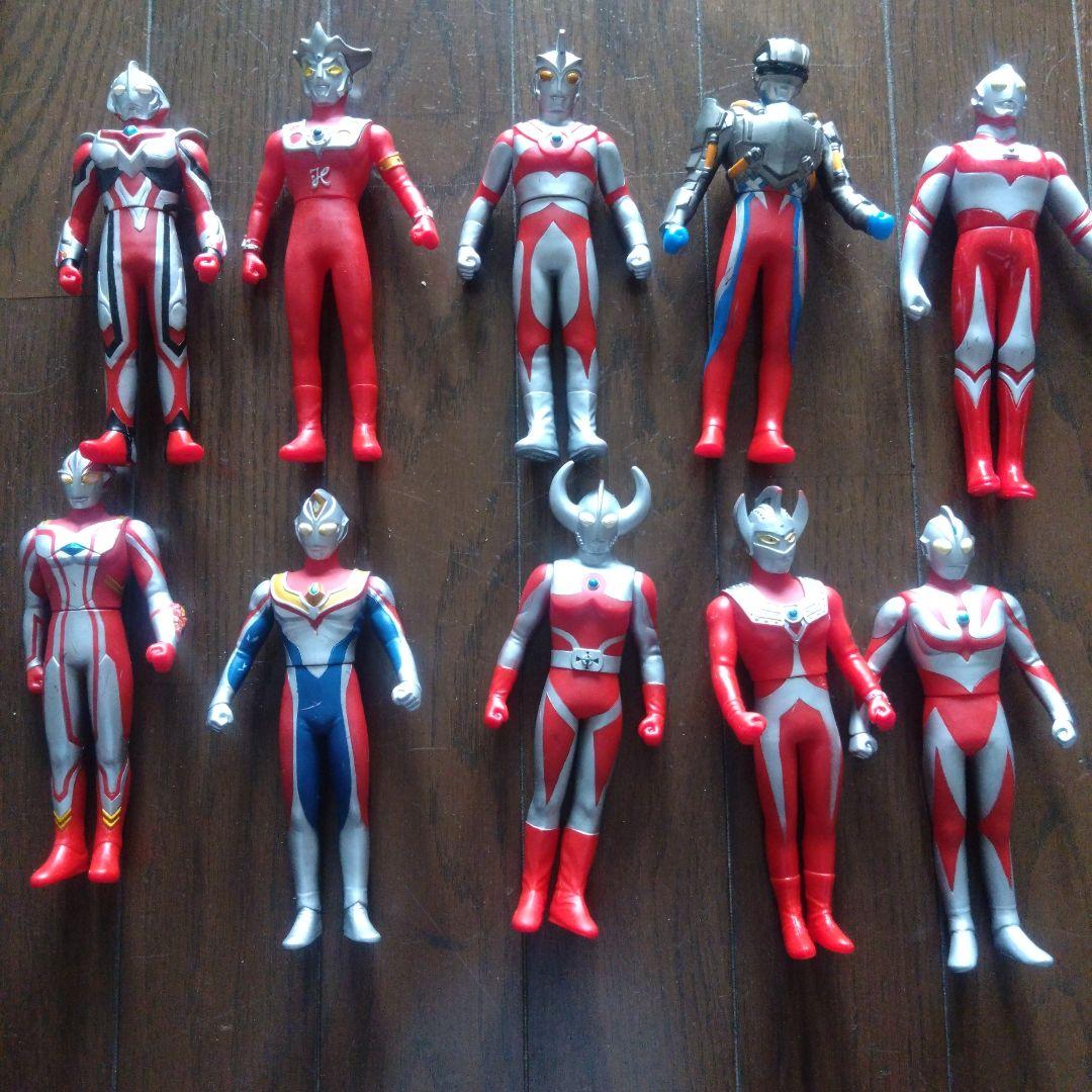 ウルトラマンと怪獣フィギュアセット 全54体