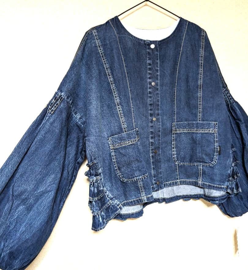 ayane　ダンガリーバックフリルブルゾン　美品　デニムジャケット　現行