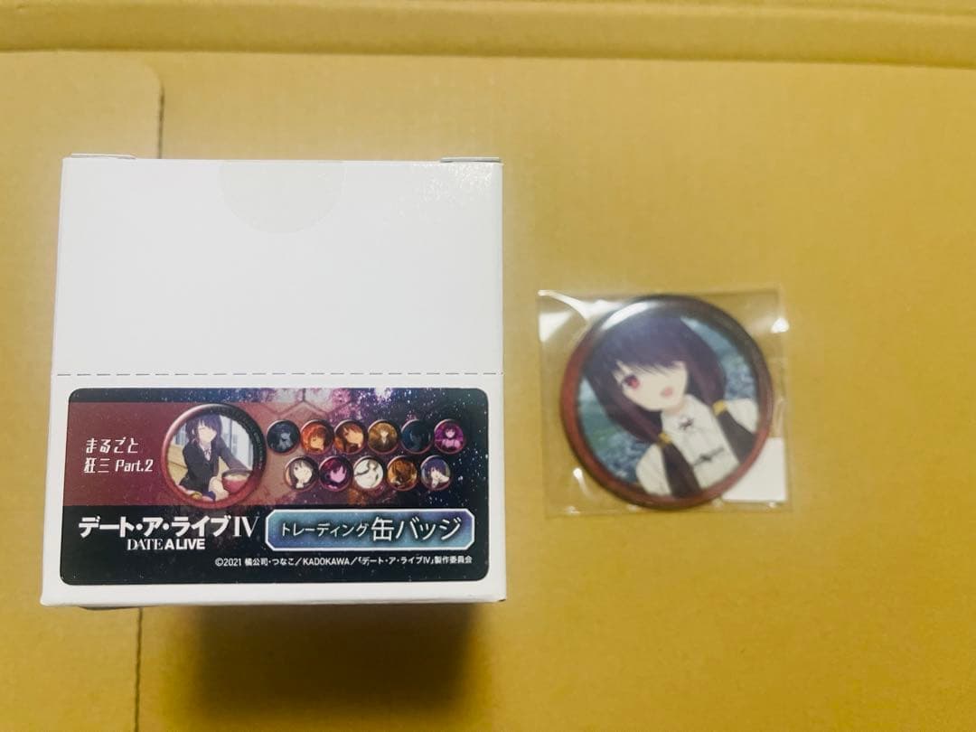 デート・ア・ライブ　時崎狂三　缶バッジ&メロン限定タペストリー