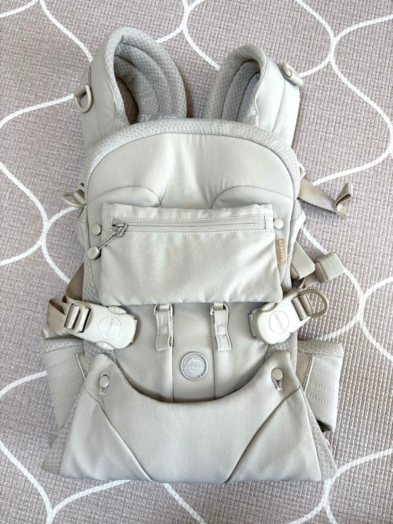 AIRBUGGY 抱っこ紐　サンドベージュ