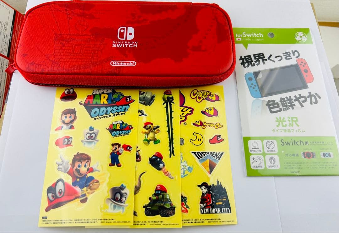 美品 任天堂スイッチ スーパーマリオオデッセイ レッド Nintendo