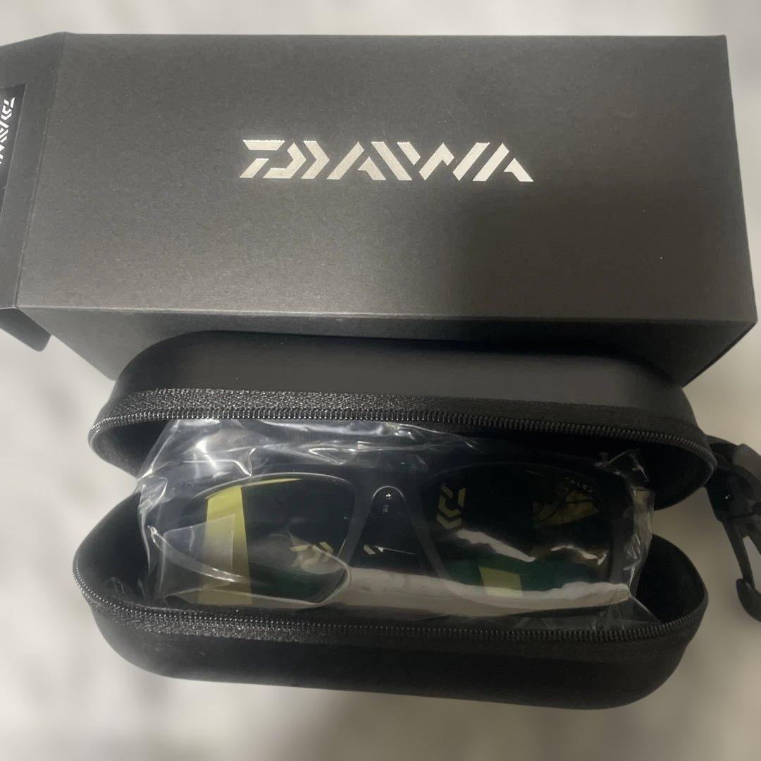 ダイワ /タレックスレンズ TLX 027イ―ズグリーン